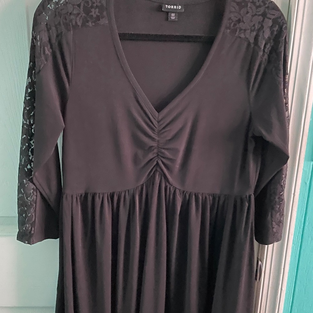 Torrid Black Lace 3/4 Sleeve Preplum Shirt Size:00